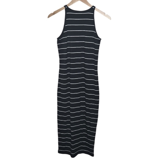 🦄Athleta Navy Blue Striped Sleeveless Dress - Picture 2 of 3